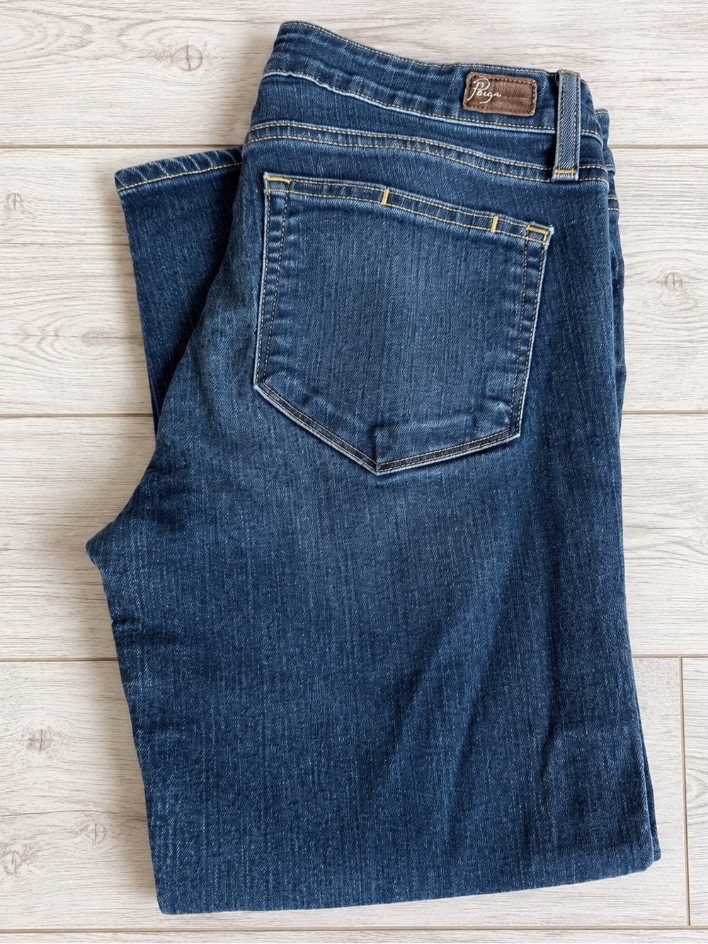 PAIGE Jeans Roxie Capri Cropped Jeans